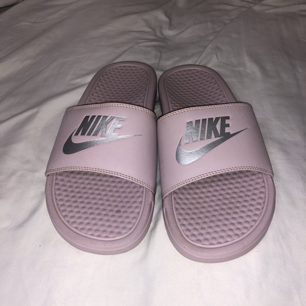 nike sandals